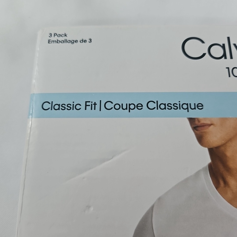 Calvin Klein Mens Classic Fit V-Neck T-Shirt Undershirt 3-Pack Size Medium New - Picture 4 of 10